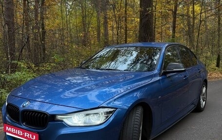 BMW 3 серия, 2018 год, 2 550 000 рублей, 3 фотография