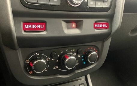 Renault Duster I рестайлинг, 2016 год, 1 098 000 рублей, 22 фотография