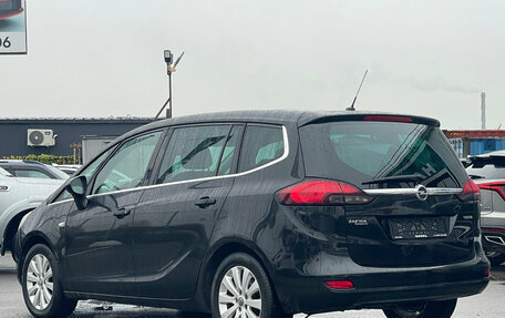 Opel Zafira C рестайлинг, 2014 год, 1 020 000 рублей, 3 фотография