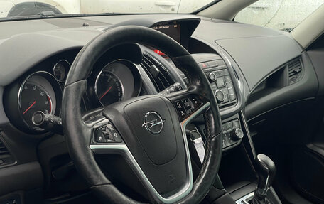 Opel Zafira C рестайлинг, 2014 год, 1 020 000 рублей, 10 фотография