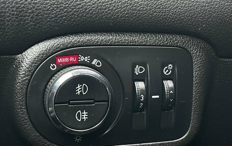 Opel Zafira C рестайлинг, 2014 год, 1 020 000 рублей, 30 фотография