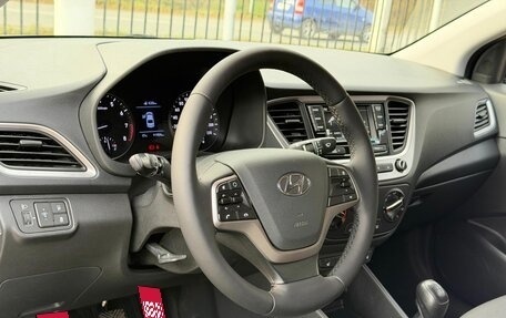 Hyundai Solaris II рестайлинг, 2018 год, 1 199 000 рублей, 8 фотография