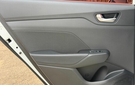 Hyundai Solaris II рестайлинг, 2018 год, 1 199 000 рублей, 20 фотография