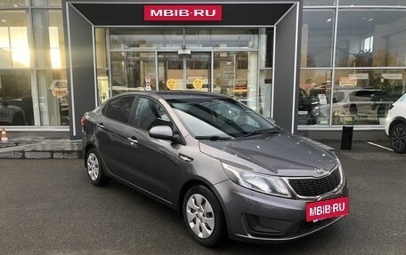 KIA Rio III рестайлинг, 2015 год, 960 000 рублей, 3 фотография