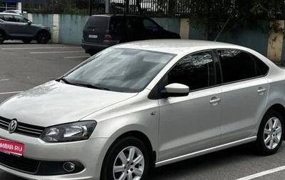 Volkswagen Polo VI (EU Market), 2012 год, 1 000 000 рублей, 1 фотография