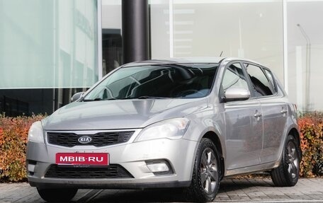 KIA cee'd I рестайлинг, 2010 год, 680 000 рублей, 1 фотография