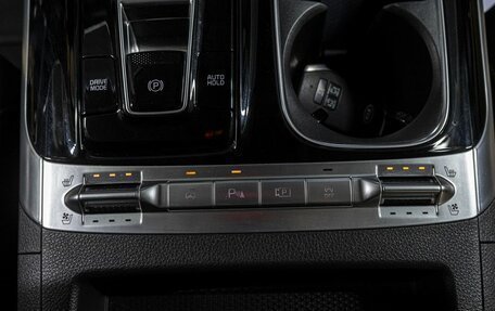 KIA Carnival, 2021 год, 3 700 000 рублей, 28 фотография