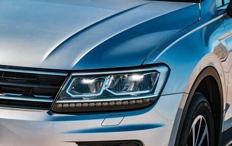Volkswagen Tiguan II, 2018 год, 2 400 000 рублей, 11 фотография