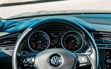 Volkswagen Tiguan II, 2018 год, 2 400 000 рублей, 20 фотография