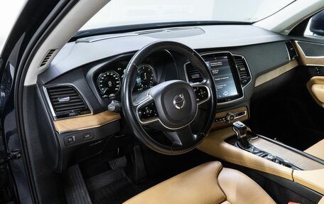 Volvo XC90 II рестайлинг, 2016 год, 2 680 000 рублей, 10 фотография