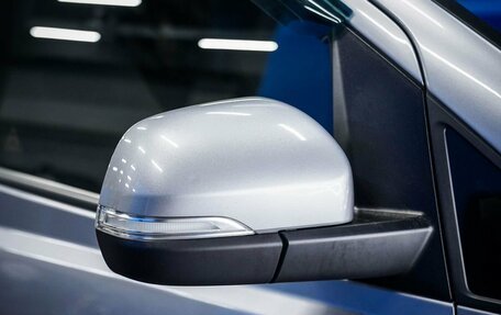 Hyundai H-1 II рестайлинг, 2018 год, 2 500 000 рублей, 18 фотография