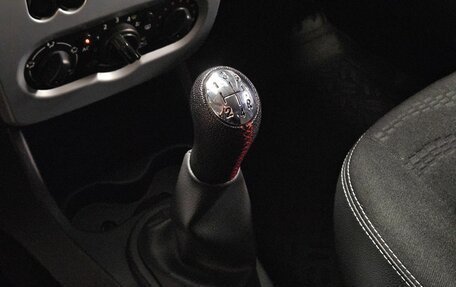 Renault Sandero I, 2014 год, 780 000 рублей, 21 фотография