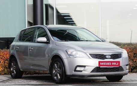 KIA cee'd I рестайлинг, 2010 год, 680 000 рублей, 5 фотография