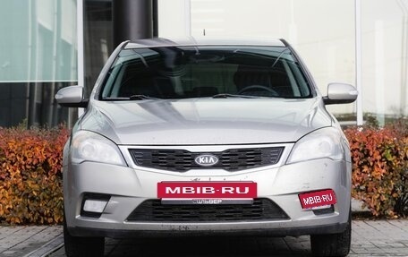 KIA cee'd I рестайлинг, 2010 год, 680 000 рублей, 3 фотография