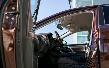 Lexus RX IV рестайлинг, 2021 год, 4 450 000 рублей, 12 фотография