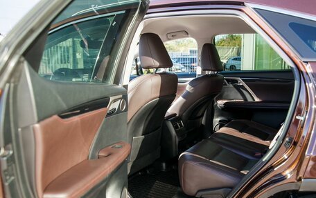 Lexus RX IV рестайлинг, 2021 год, 4 450 000 рублей, 14 фотография