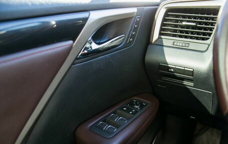 Lexus RX IV рестайлинг, 2021 год, 4 450 000 рублей, 24 фотография