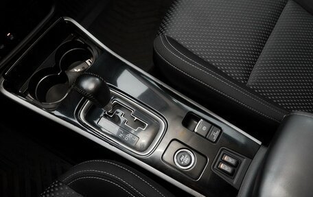 Mitsubishi Outlander III рестайлинг 3, 2021 год, 2 378 000 рублей, 10 фотография