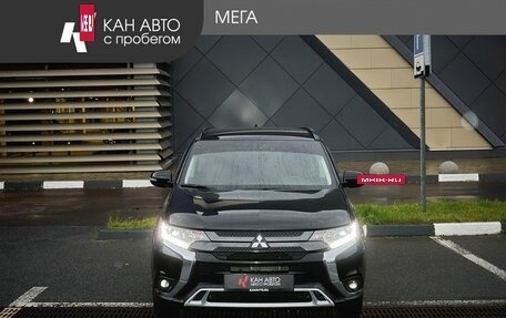 Mitsubishi Outlander III рестайлинг 3, 2021 год, 2 378 000 рублей, 3 фотография