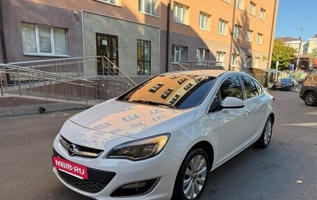 Opel Astra J, 2013 год, 970 000 рублей, 8 фотография