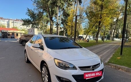 Opel Astra J, 2013 год, 970 000 рублей, 7 фотография