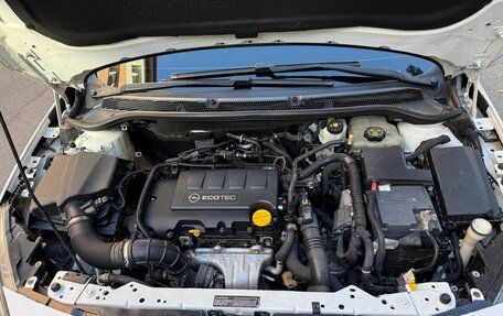 Opel Astra J, 2013 год, 970 000 рублей, 18 фотография