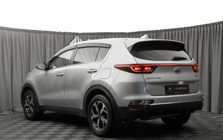 KIA Sportage IV рестайлинг, 2018 год, 1 800 000 рублей, 4 фотография