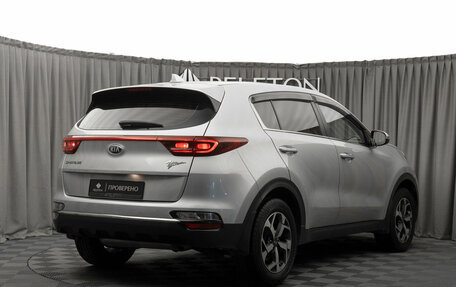 KIA Sportage IV рестайлинг, 2018 год, 1 800 000 рублей, 5 фотография