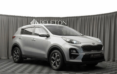 KIA Sportage IV рестайлинг, 2018 год, 1 800 000 рублей, 2 фотография