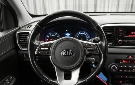 KIA Sportage IV рестайлинг, 2018 год, 1 800 000 рублей, 10 фотография