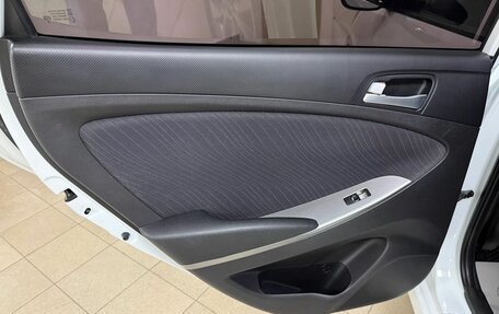 Hyundai Solaris II рестайлинг, 2015 год, 949 000 рублей, 20 фотография
