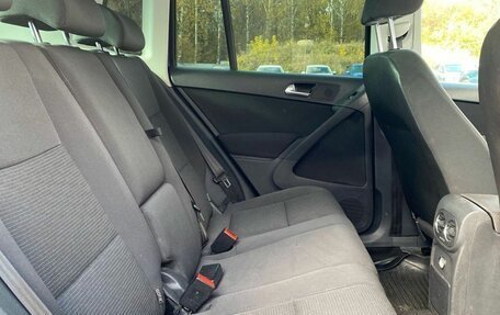 Volkswagen Tiguan I, 2011 год, 890 000 рублей, 14 фотография