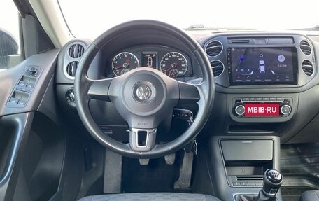 Volkswagen Tiguan I, 2011 год, 890 000 рублей, 11 фотография