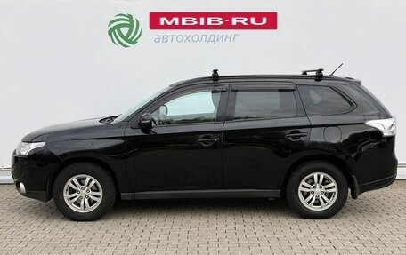 Mitsubishi Outlander III рестайлинг 3, 2013 год, 1 090 000 рублей, 8 фотография