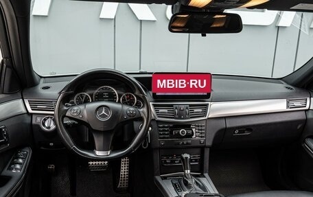 Mercedes-Benz E-Класс, 2010 год, 1 440 000 рублей, 6 фотография