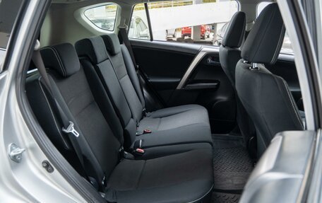 Toyota RAV4, 2016 год, 2 022 600 рублей, 7 фотография