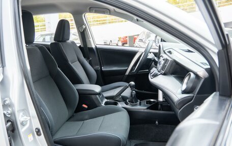 Toyota RAV4, 2016 год, 2 022 600 рублей, 8 фотография
