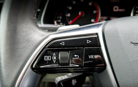 Audi A6, 2021 год, 4 090 000 рублей, 26 фотография
