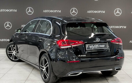 Mercedes-Benz A-Класс, 2019 год, 1 895 000 рублей, 7 фотография