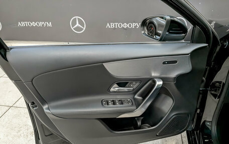 Mercedes-Benz A-Класс, 2019 год, 1 895 000 рублей, 19 фотография