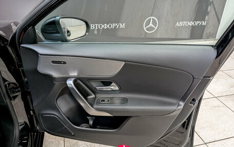 Mercedes-Benz A-Класс, 2019 год, 1 895 000 рублей, 23 фотография