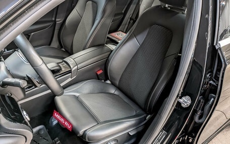 Mercedes-Benz A-Класс, 2019 год, 1 895 000 рублей, 20 фотография