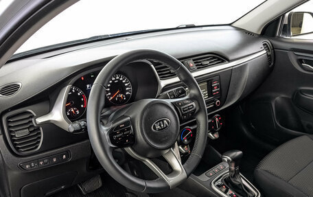 KIA Rio IV, 2021 год, 1 690 000 рублей, 15 фотография