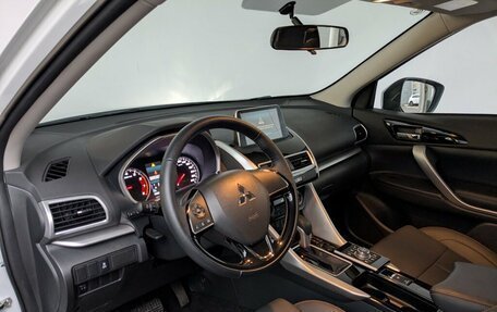 Mitsubishi Eclipse Cross, 2022 год, 2 690 000 рублей, 9 фотография