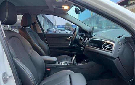 BMW 1 серия, 2023 год, 1 600 000 рублей, 14 фотография