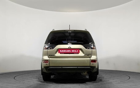 Mitsubishi Outlander III рестайлинг 3, 2008 год, 899 000 рублей, 6 фотография