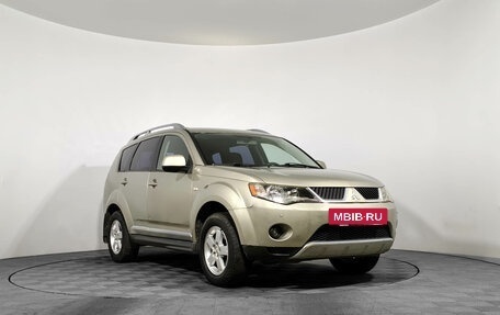 Mitsubishi Outlander III рестайлинг 3, 2008 год, 899 000 рублей, 3 фотография