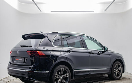 Volkswagen Tiguan II, 2017 год, 2 895 000 рублей, 5 фотография