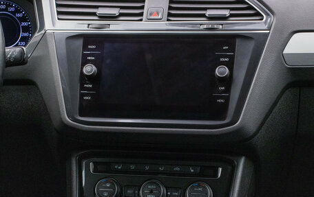 Volkswagen Tiguan II, 2017 год, 2 895 000 рублей, 14 фотография