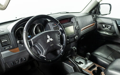 Mitsubishi Pajero IV, 2007 год, 999 777 рублей, 11 фотография